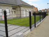 Arch Top Double Wire Mesh Fence