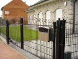 Arch Top Double Wire Mesh Fence